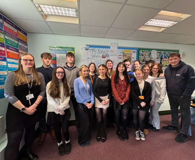 Journalist in school visit to talk to A-level students