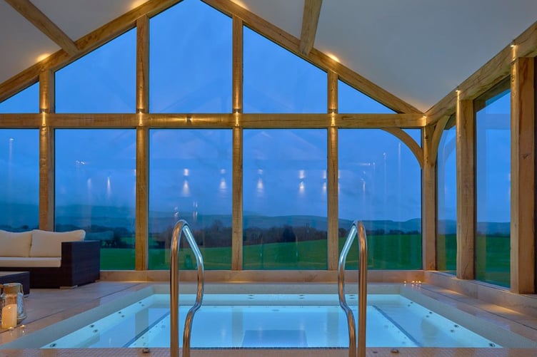 Brightlife - The Spa With a View