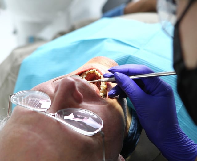 New way of paying contractors could reduce NHS dentist waiting list