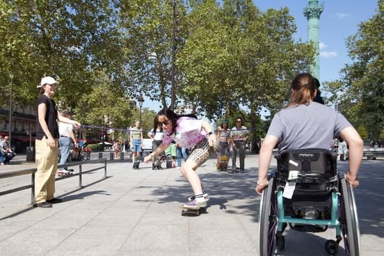 Ali Mellor skateboarding in Paris.