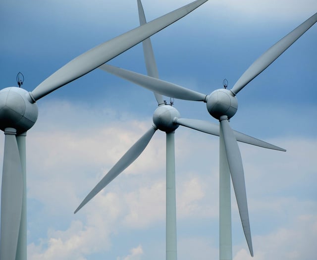 Survey row at windfarm site as protest group alleges breach