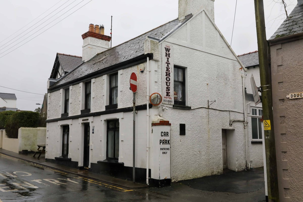 Man stamped on pubgoer who tried to intervene in argument