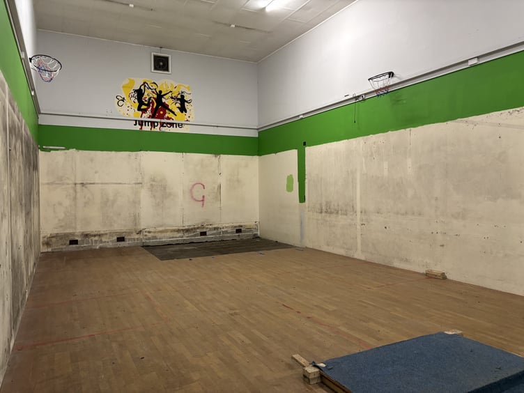 The former site of The Dance and Fun Factory in Onchan Park is available to let