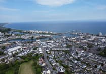 Woman who refused to leave pub she was already banned from put on probation