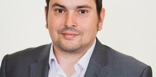 Douglas councillor ousted over non-attendance