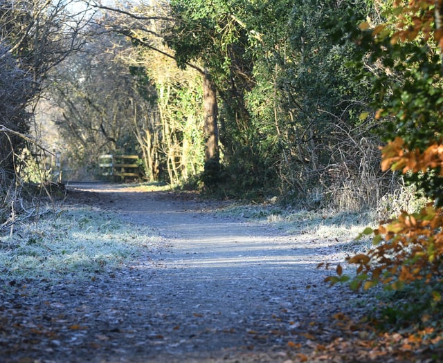 Met Office issue 14-hour weather warning as temperatures to drop