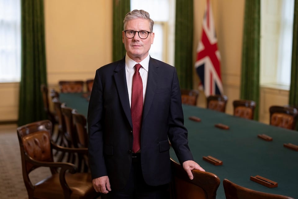 Sir Keir Starmer visibly upset as he announces resignation as UK Prime Minister