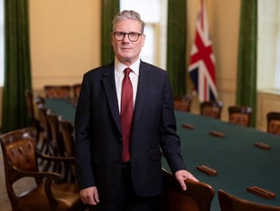 Sir Keir Starmer visibly upset as he announces resignation