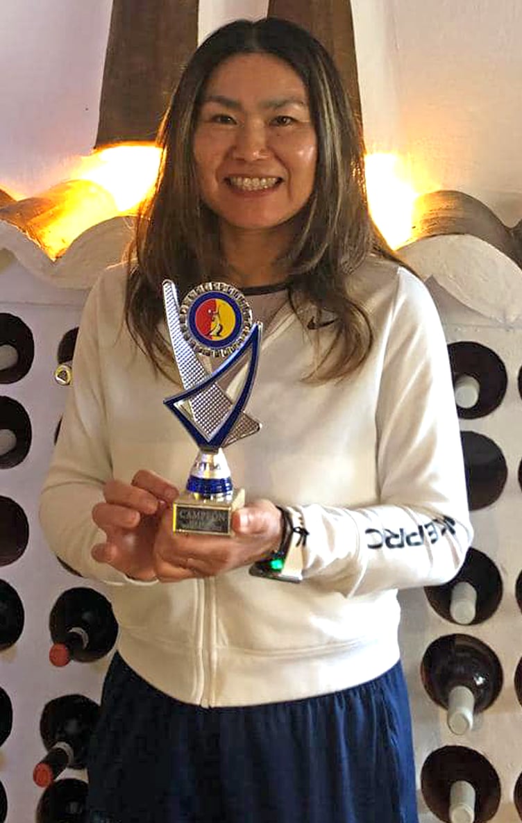 Kathy Yamazaki with her trophy after winning the MT100 Paguera Mallorca competition in Spain