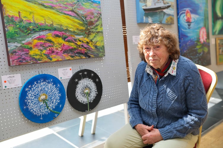 Jean Jackson with her acrylic work