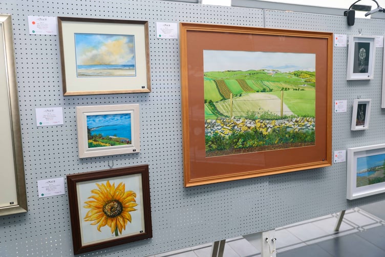 Further pieces displaying serene island venues and fauna