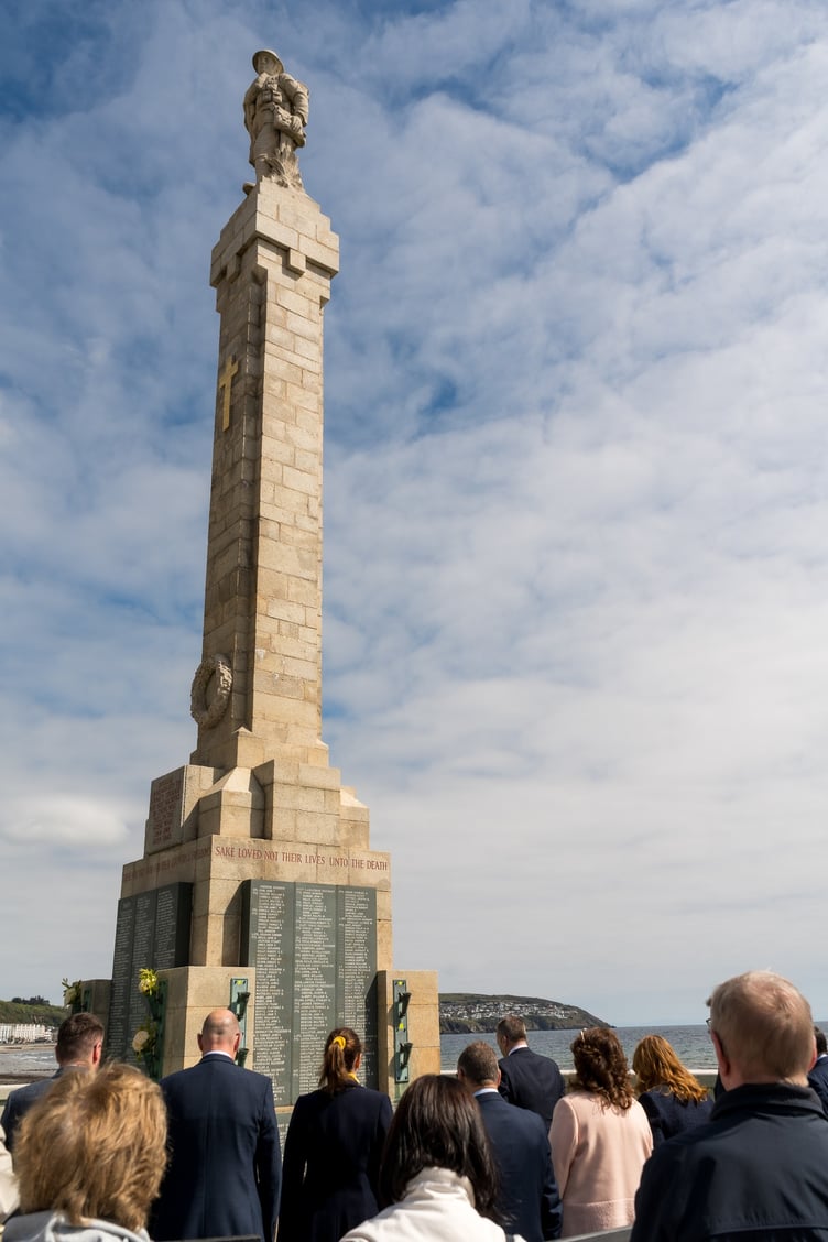Douglas War Memorial falls silent to remember the brave heroes