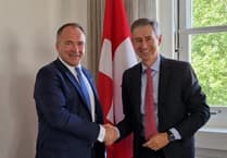 Chief Minister's London visit explores Isle of Man's role in UK-EU talks