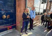 Mayor opens new Isle of Man Wetherspoon pub as crowds flock to launch