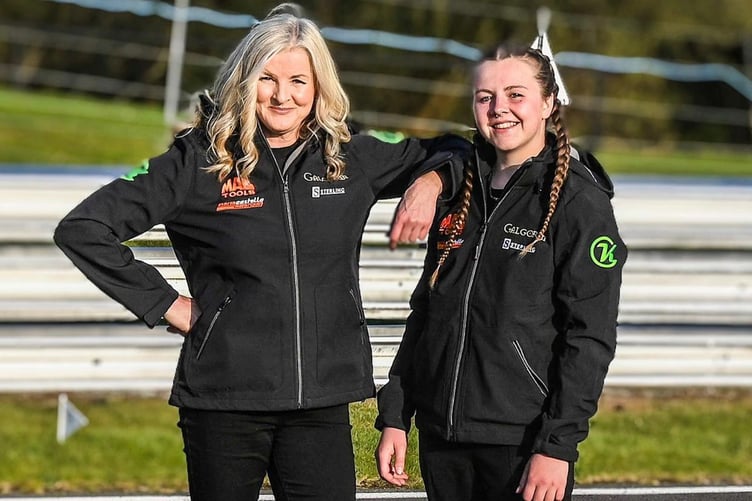 Maria Costello (left) with new passenger Alice Smith who will be making her TT debut this year (Photo: Isle of Man TT)