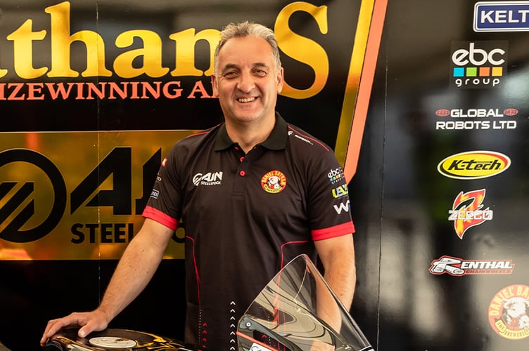 Manxman Jamie Cringle and team boss Michael Rutter (Photo: Isle of Man TT)
