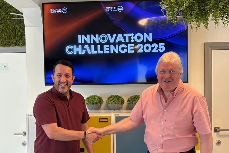 Paul Murphy (left) from IoM Innovation Challenge finalists Werk Solutions Ltd, and Brendon Kenny, chief innovation officer at Ellanstone