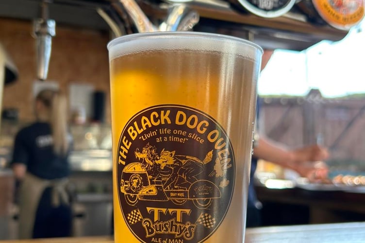 Black Dog Oven has joined forces with Bushy’s Brewery to launch a new range of limited-edition pint cups and T-shirts celebrating both brands.