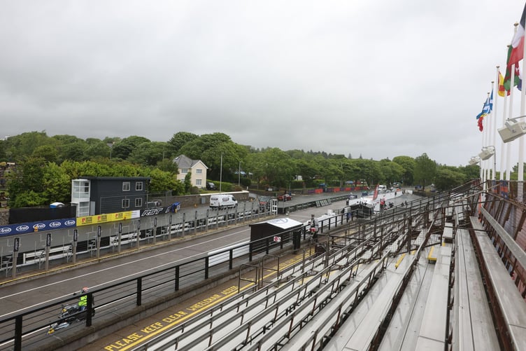 A wet Grandstand