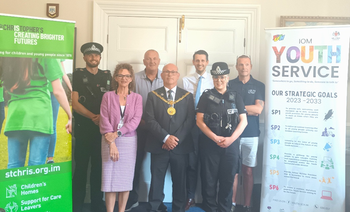 Left to right: PC David Talbot; Julie Gibney, assistant director of Children and Families Social Work, Manx Care; Steve Taylor, head of Children’s Residential Services at St Christopher’s; Steven Crellin, Mayor of Douglas; Oliver Cheshire, City Centre Manager; PC Naomi Faragher; and Nigel Howard, principal youth worker