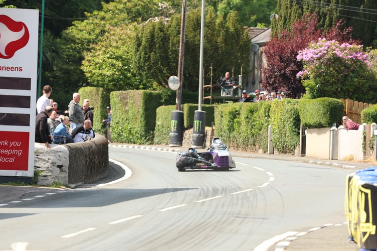 The first sidecar race of the week is under way (Photo: Callum Staley/CJS Photography)
