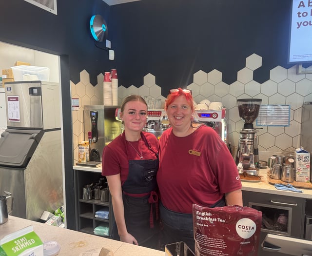 Community rallies to help storm hit visitors as cafe boss sends thanks