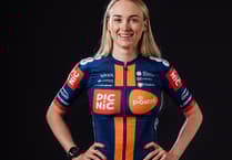 Cycling: Storrie caught up in Giro d'Italia drama