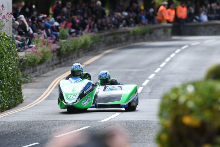 TT 2025: Sidecar race one, Monday June 2