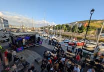 North Quay Live 'draws a great crowd' during TT debut