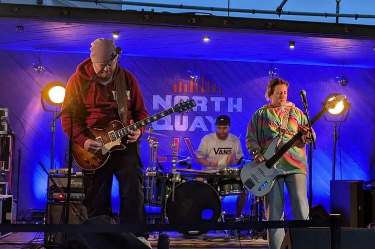 The Barefoot Revolution play a variety of hits