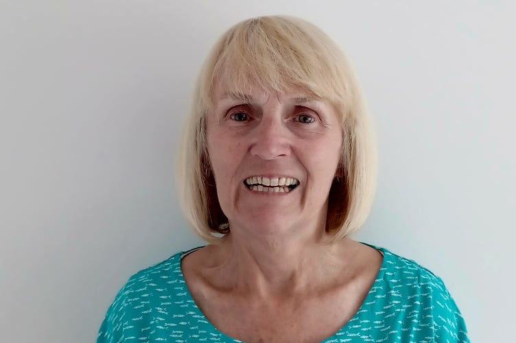 Karen Norton, who has devoted over 35 hours each week to Café Lingo, is awarded a BEM for  for 'Outstanding Services to English Learning in the Isle of Man'