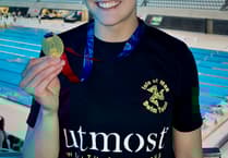Swimming: Kinley in stunning form at British Masters