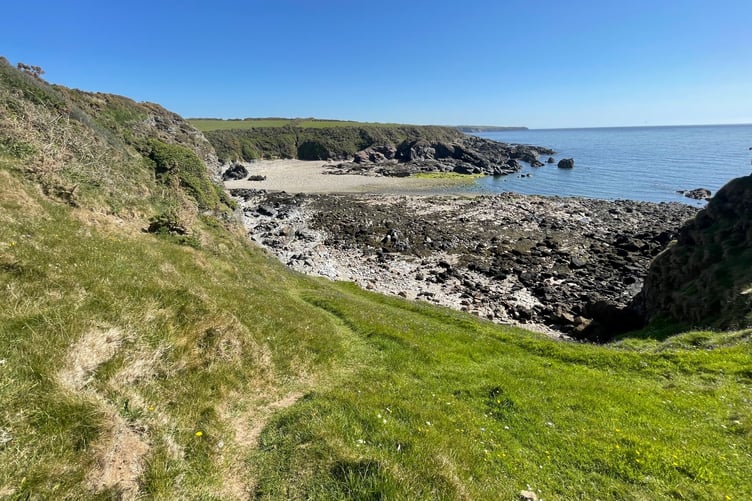 The path leading down to Santon Gorge from Cass ny Hawin