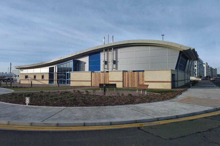 Northern Swimming Pool and Cafe 
