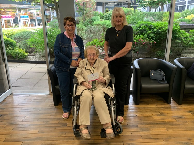 May, daughter Cathy and Treasurer Carole Anne Dowd Manx Breast Cancer Support Group.