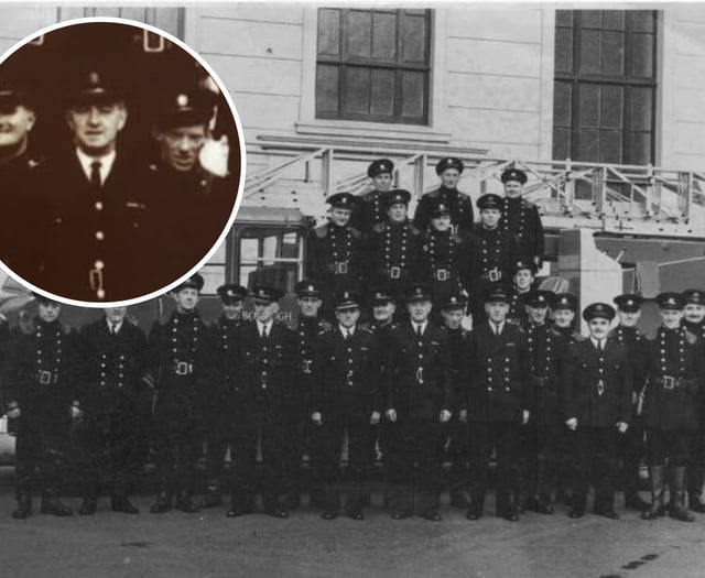 Firefighter who rushed into burning building honoured 60 years later