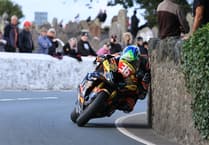 Southern 100 2025: Davey Todd dominates opening night