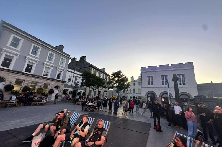 Atmosphere wise, it's hard to beat Castletown Square in the evening
