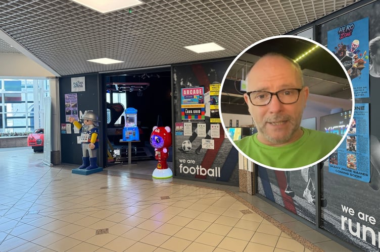 Managing director of the Matrix Arena, Nigel Thijs, has addressed rumours that the business is closing down