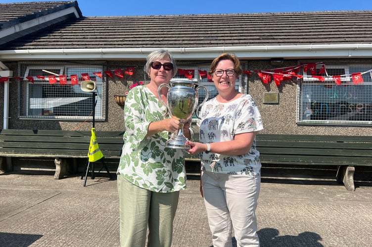Hillary Stobart received the trophy for the most adult class wins in the art and produce show, having picked up several prizes across different categories. The award was presented by Middle MHK Jane Poole-Wilson.
