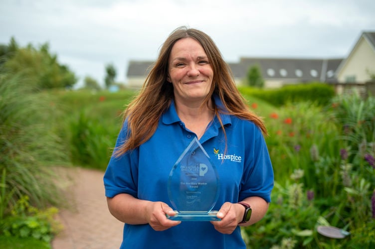 Tracy Connor with her award
