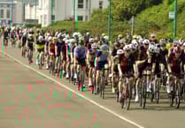 Manx one-two for Walker and Oakes in Gran Fondo