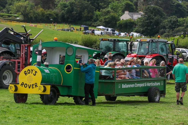 Roy's Rover gives a tour of the Orrisdale fields
