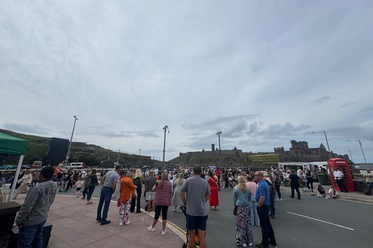 Weatherglass Corner (or Spit Corner) was busy on Sunday