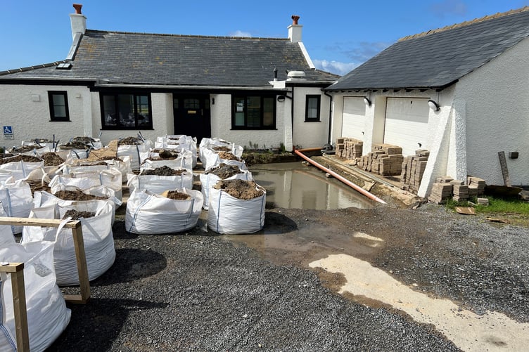 New drainage pipe installed at the Niarby cafe