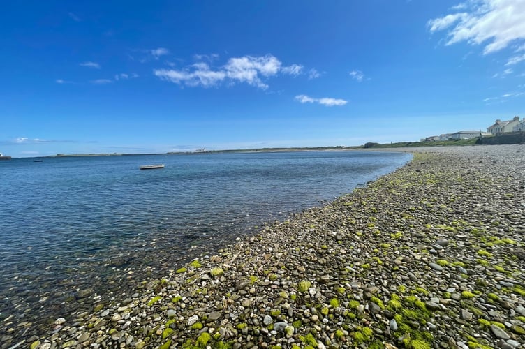 Derbyhaven beach
