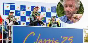 Noel Edmonds 'nearly floored' by TT legend's champagne cork