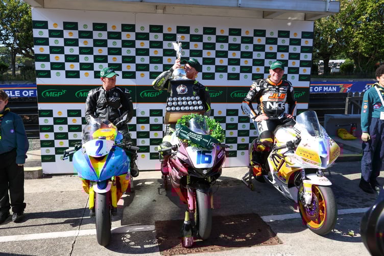 Chris Cook, Honda, Caomhan Canny, 750 Suzuki by Caomhan Canny Racing & Jamie Williams, Honda CBR600RR by NCE Racing. Manx Grand Prix Senior Race 2025. Photo by Callum Staley (CJS Photography)