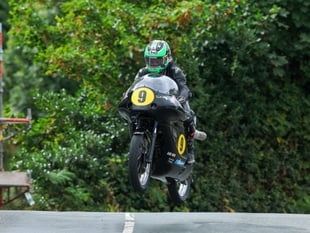 Classic TT 2025: Browne wins shortened Historic Senior race