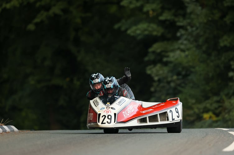 Four time TT winners Ryan and Callum Crowe on a 1982 TZ 750 Forddunn Yamaha through Greeba Castle (Photo: Callum Staley/CJS Photography)